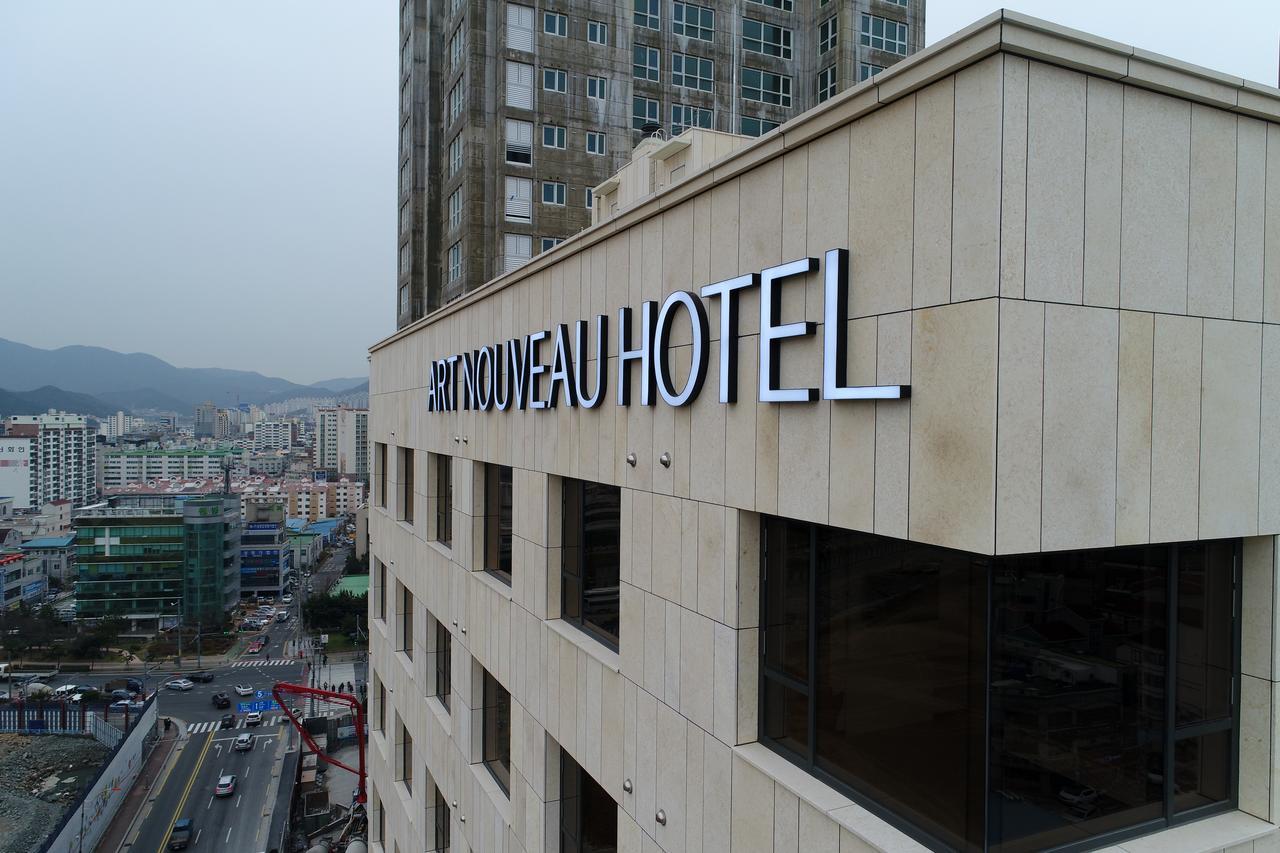 Geoje Artnouveau Suite Hotel Eksteriør billede